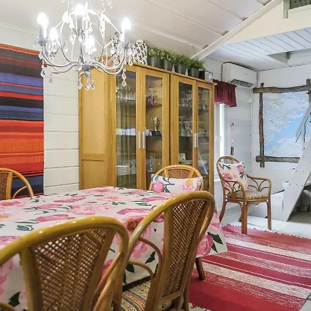 Holiday Riekonkieppi Дом отдыха Ylikitka